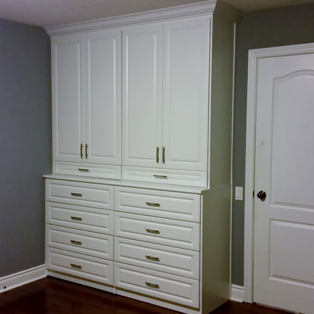 Closet Built-In