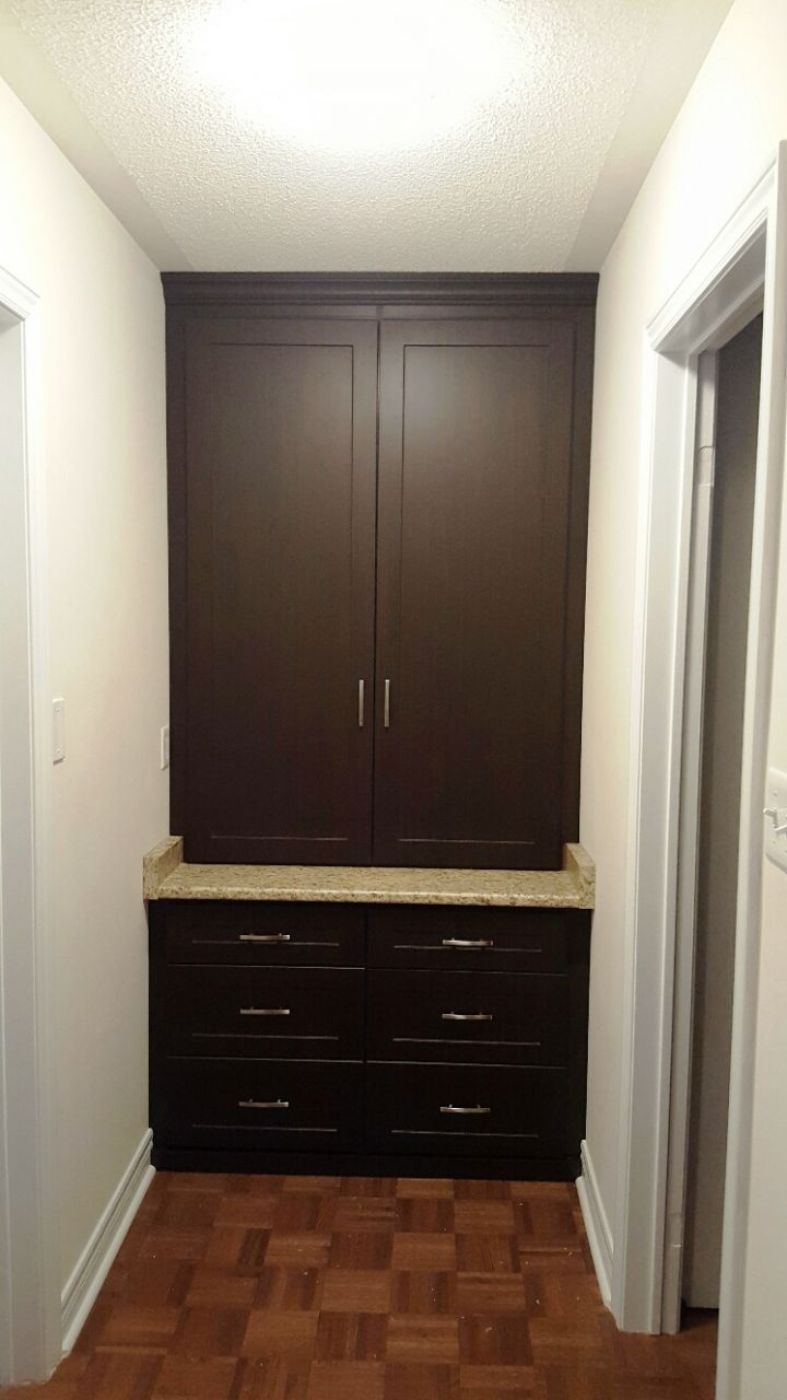 Built-In Vanity Storage